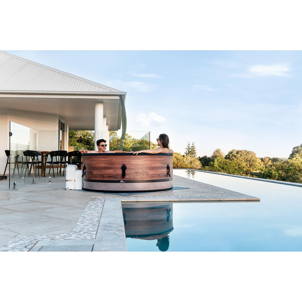 MSpa - Ronde halfstijve opblaasbare jacuzzi Duet - Eco 4 - 6 personen - BricoandPool