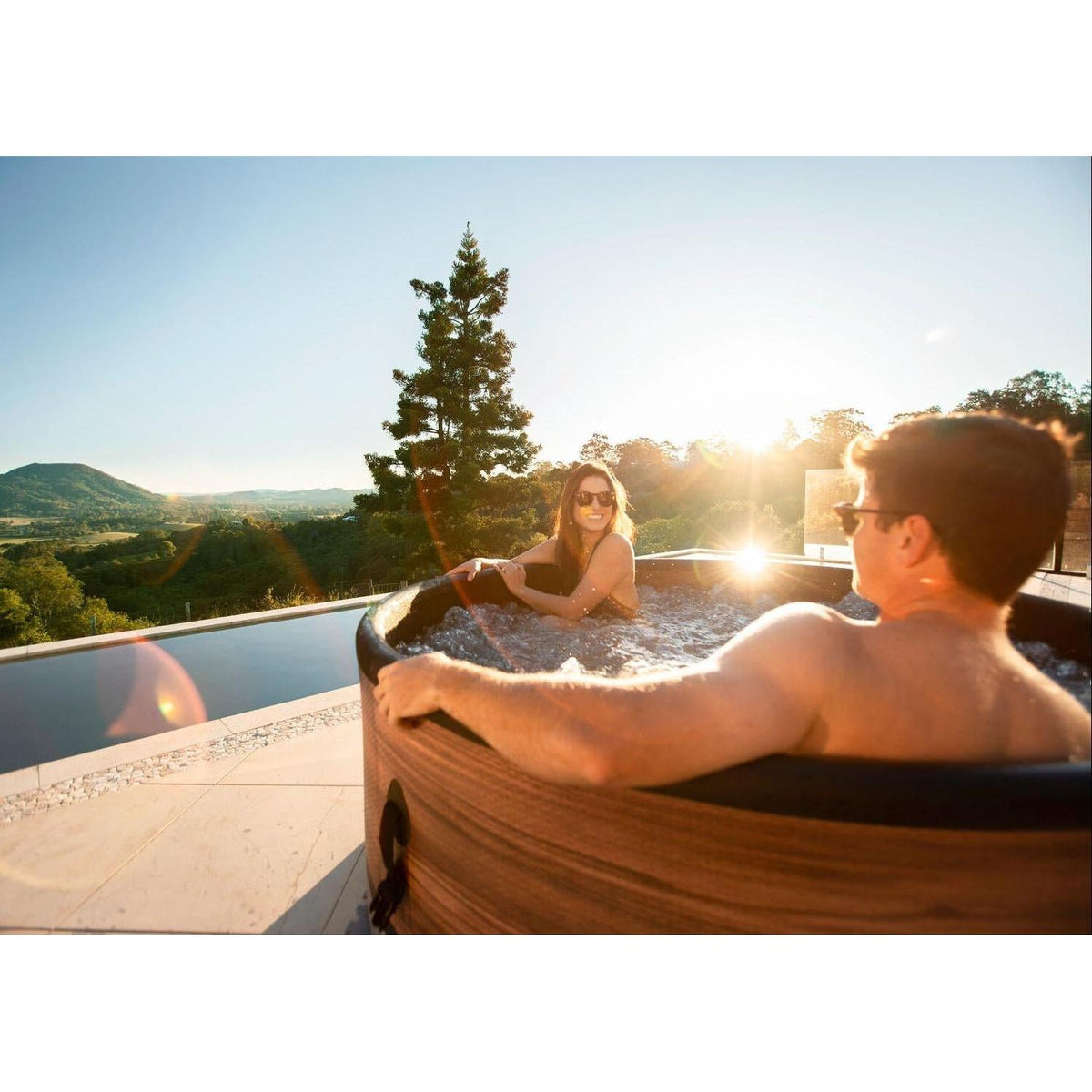 MSpa - Ronde halfstijve opblaasbare jacuzzi Duet - Eco 4 - 6 personen - BricoandPool